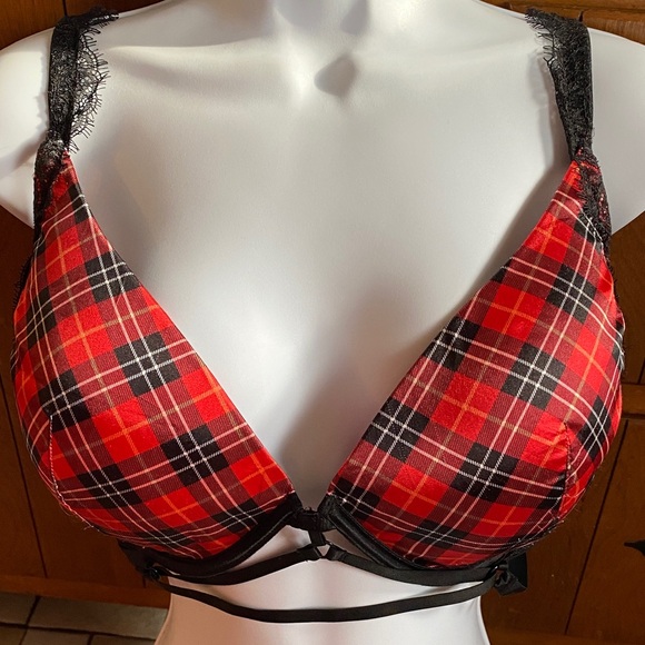 Victoria's Secret Other - Victoria’s Secret Bra - Very Sexy Plunge Size 36DDD